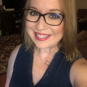 Meet your Posher, Rene